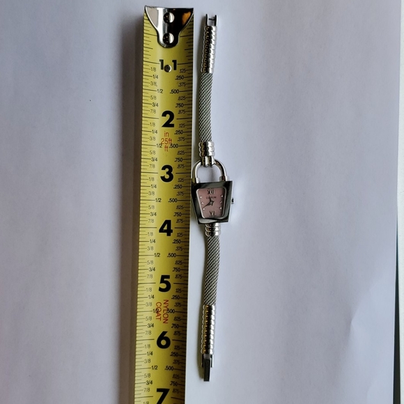 Ladies Corum Padlock wristwatch - Picture 6 of 7